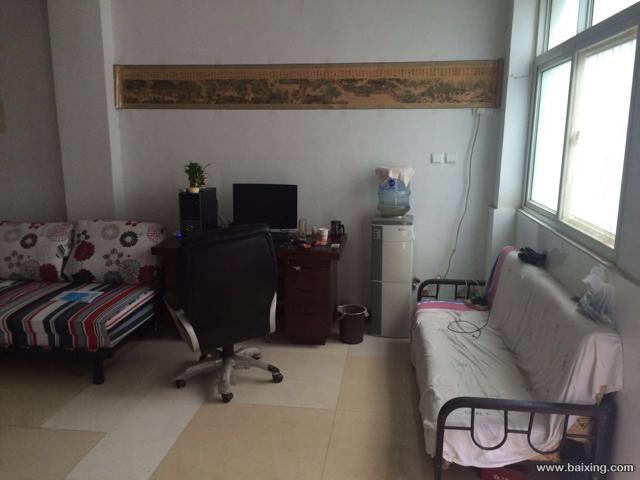 羊山府都花园二期39号楼1楼101